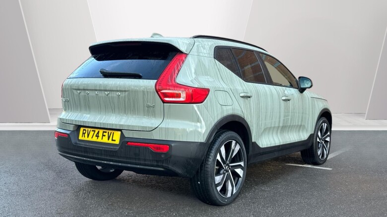 Volvo XC40 2.0 B4P Ultra Dark 5dr Auto Petrol Estate